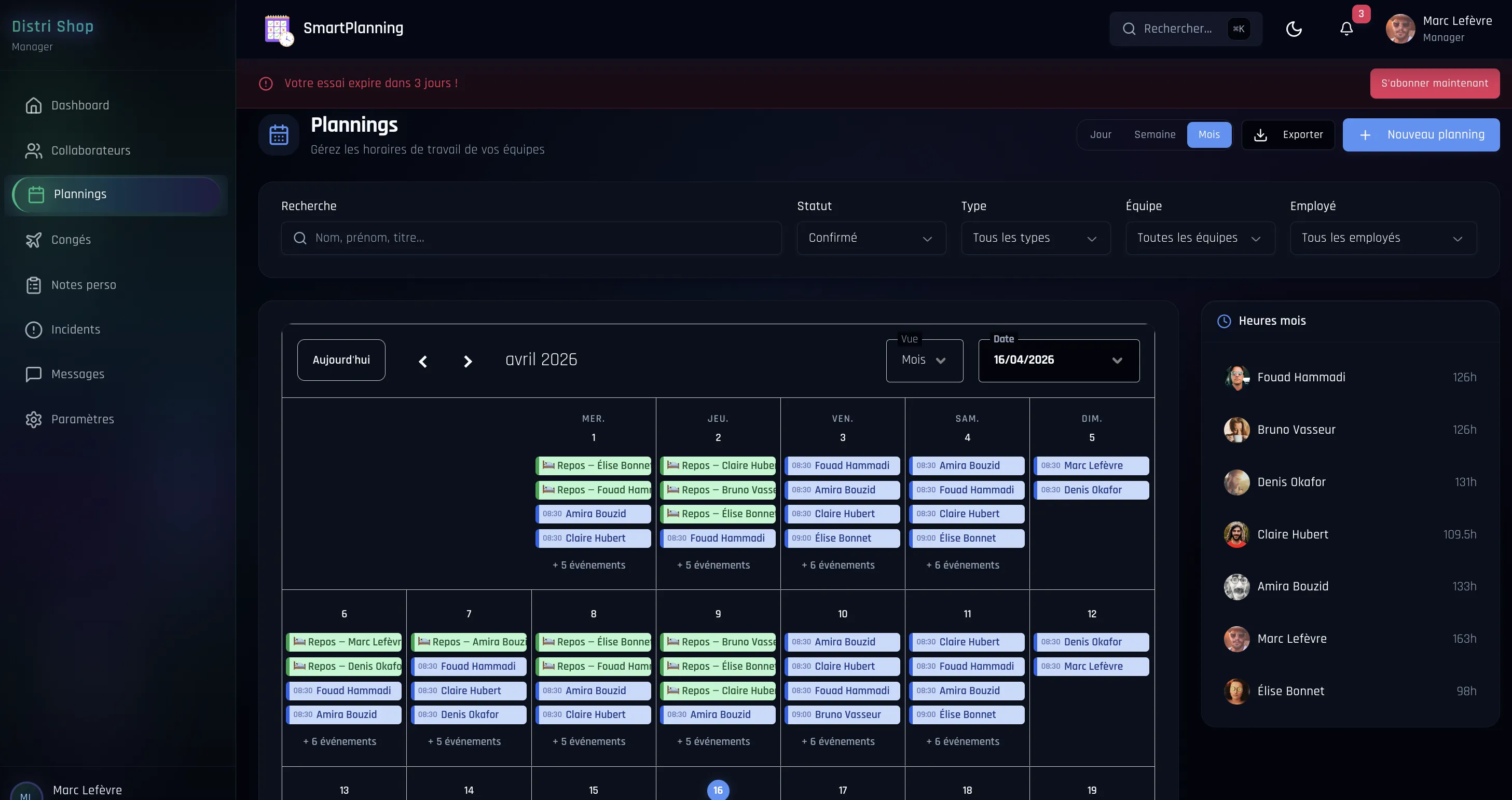 Vue planning mensuelle SmartPlanning : créneaux par employé avec filtres statut, type et équipe